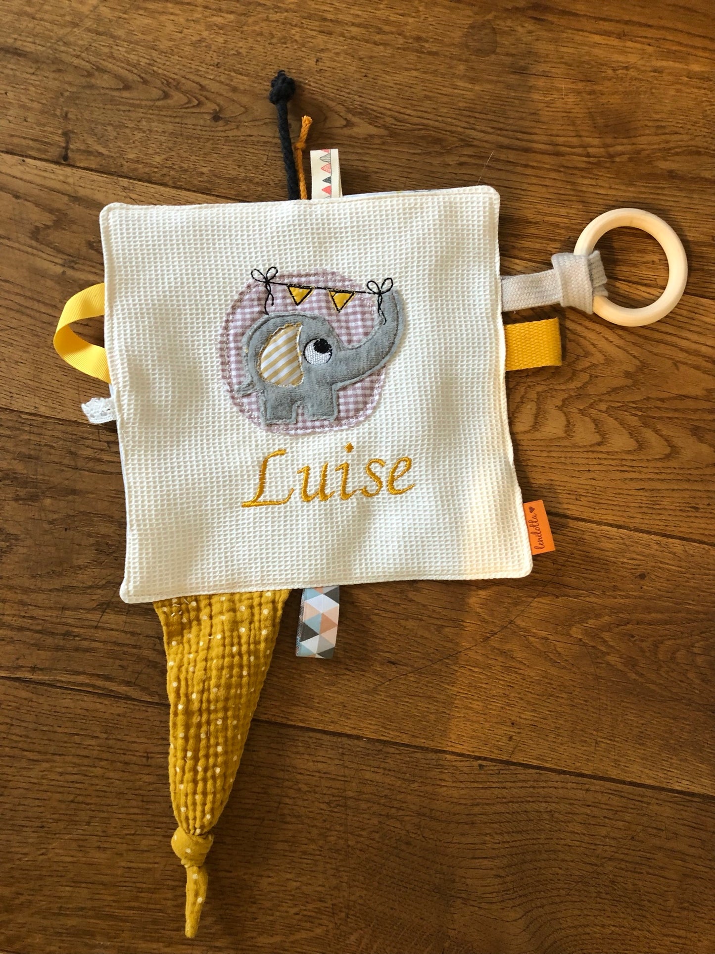 Fühl- und Knistertuch mit Name & Greifling